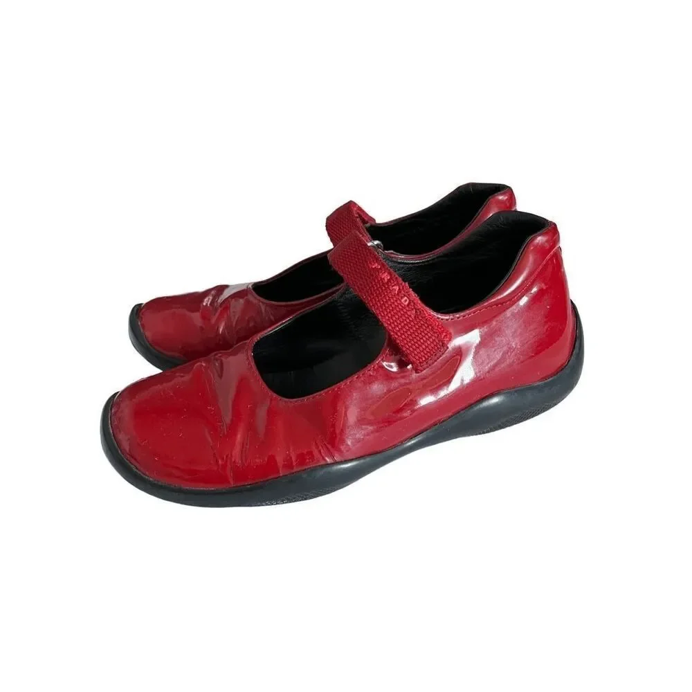 PRADA Girls 13 (31) Patent Leather Mary Jane Shoes AS IS